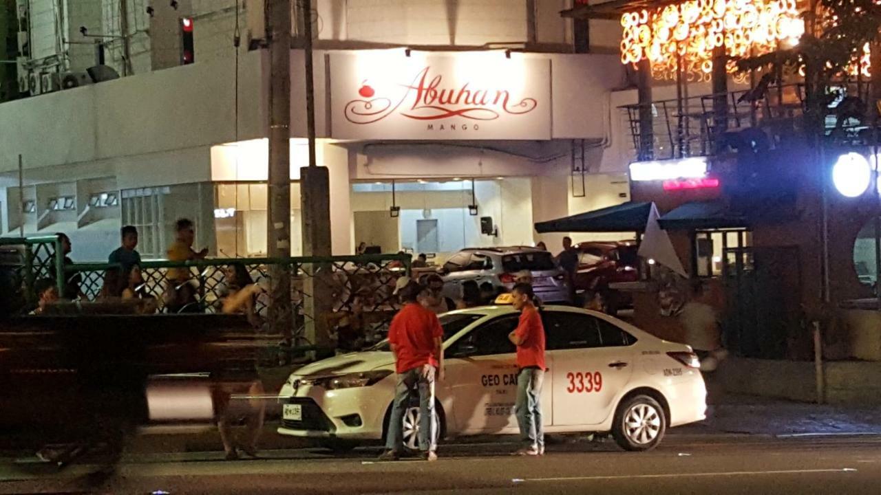 Khalil'S Horizons 101 Studio Type Condominium Cebu Exteriör bild
